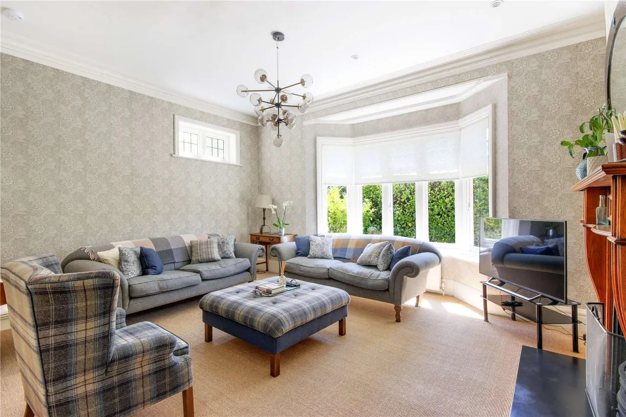 Madeira Park, Tunbridge Wells, Kent, TN2 5SY, photo 5
