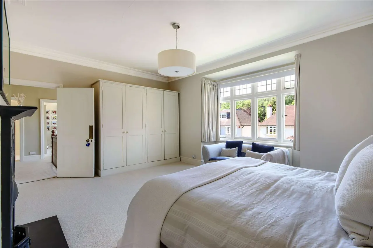 Madeira Park, Tunbridge Wells, Kent, TN2 5SY, photo 10