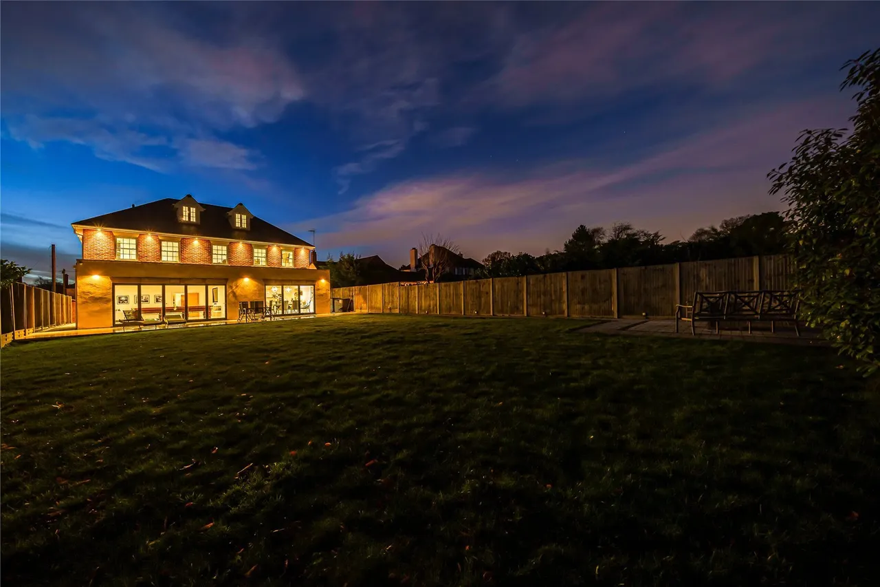 Marlings Park Avenue, Chislehurst, BR7, photo 32