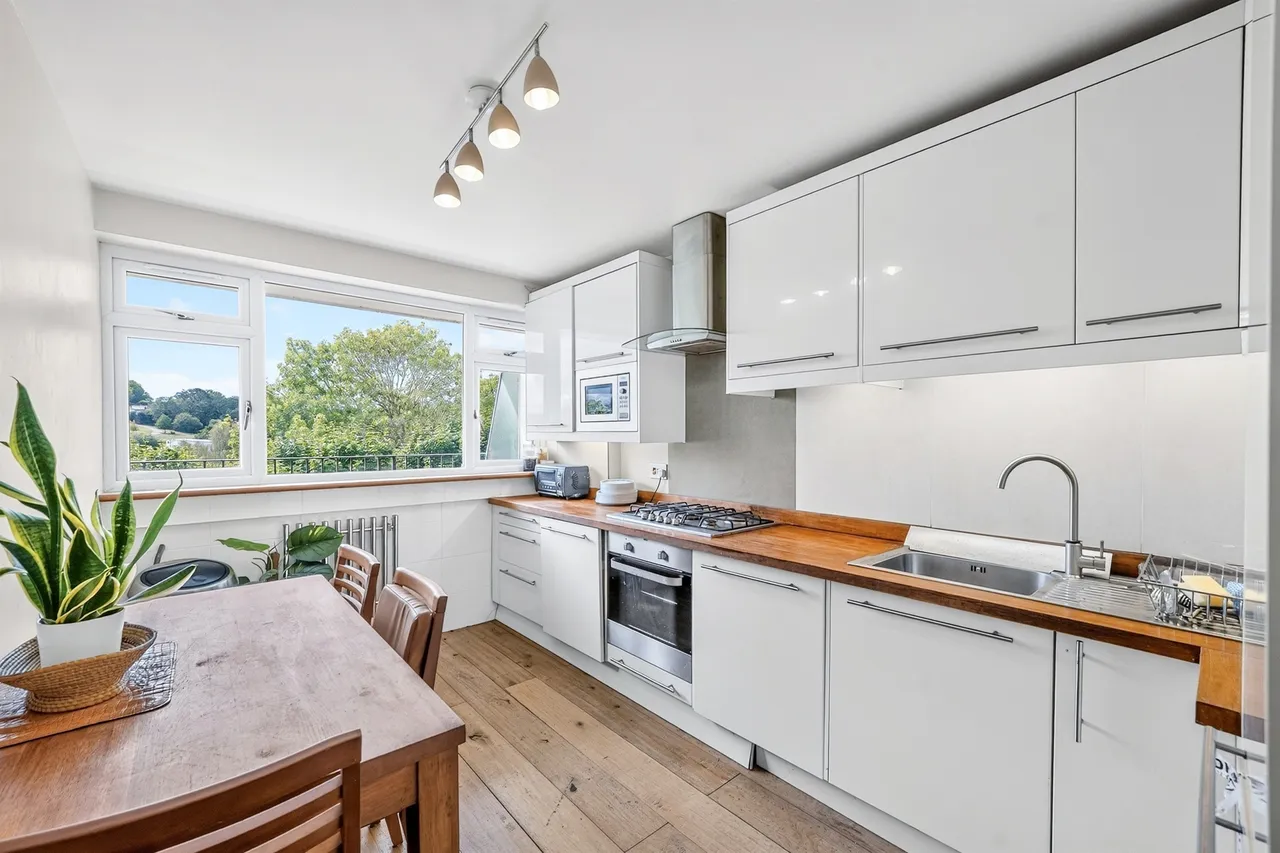 Victoria Drive, London, photo 12