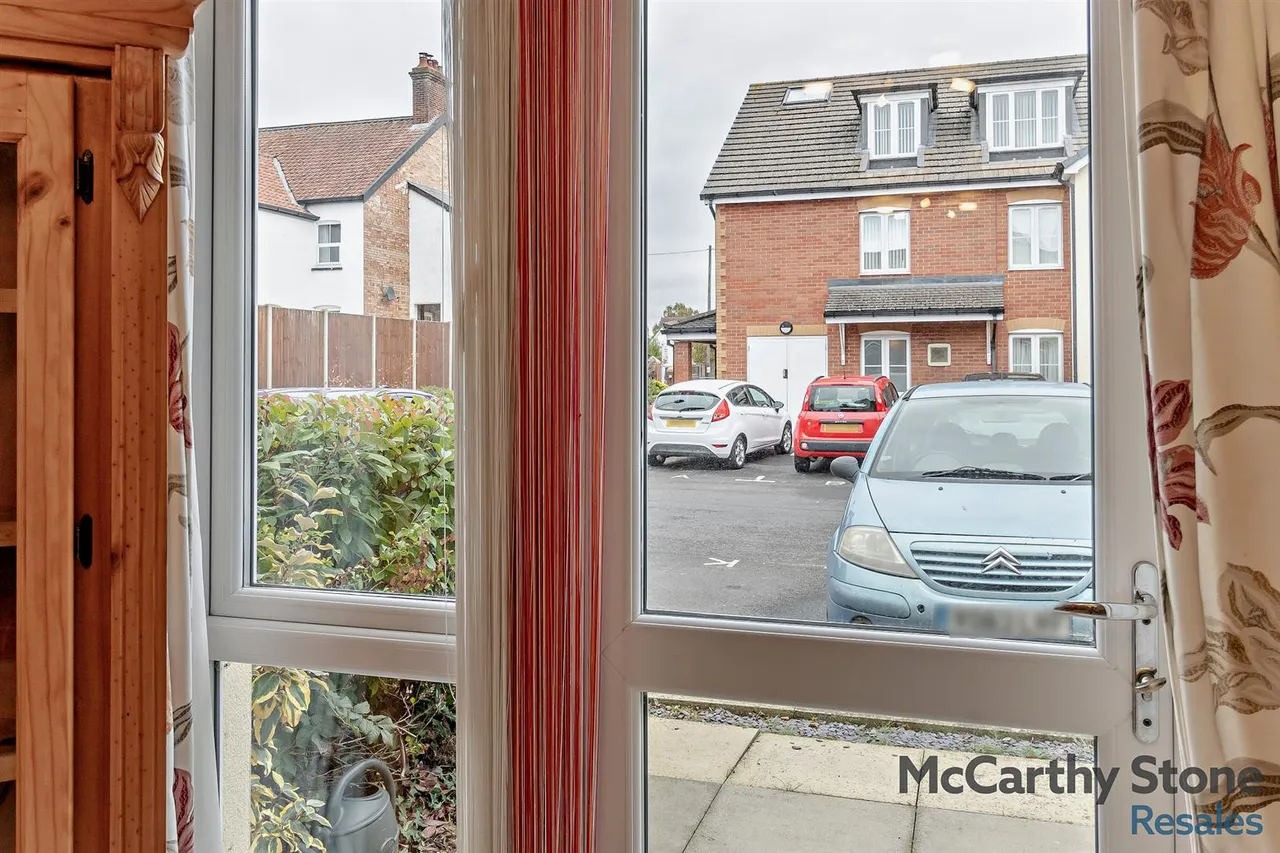 Queens Road, Attleborough, NR17, photo 18