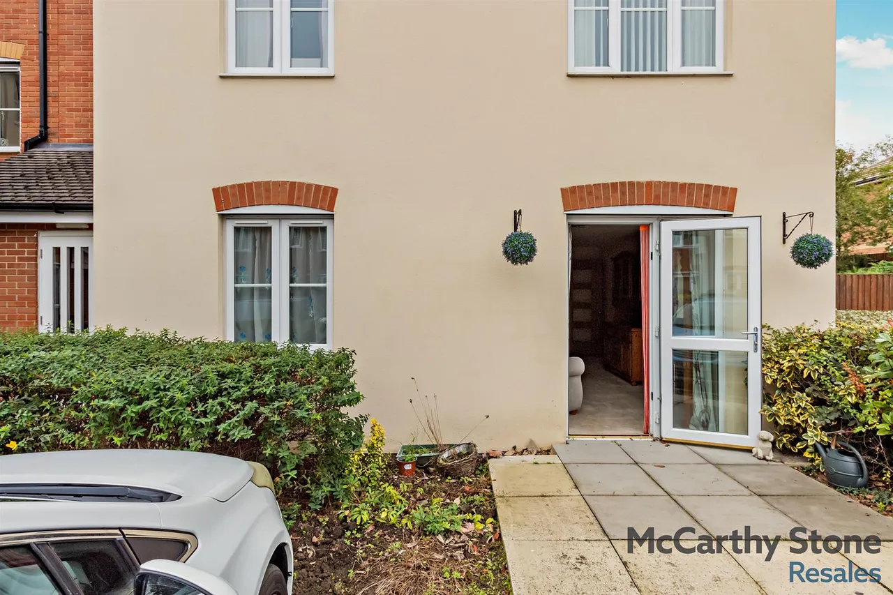 1 bed house for sale, Queens Road, Attleborough, NR17