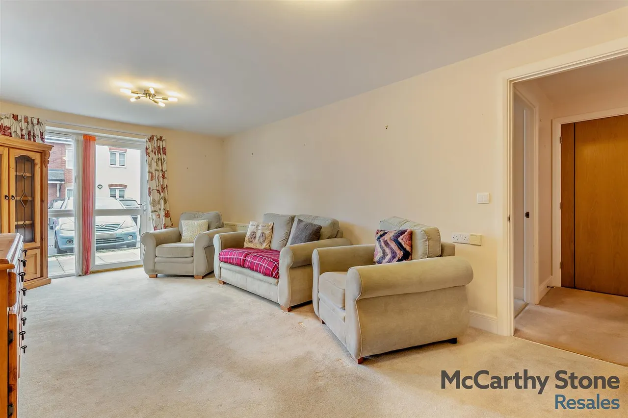 Queens Road, Attleborough, NR17, photo 7