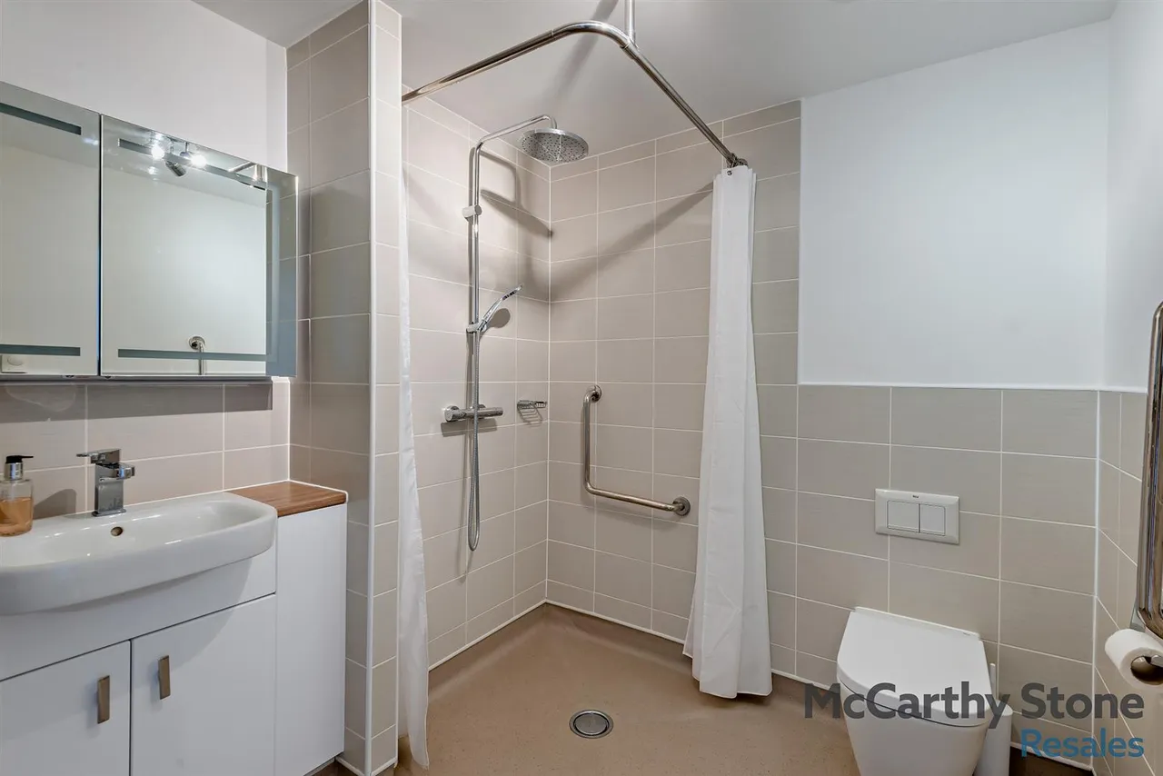 Pegs Lane, Hertford, SG13, photo 10