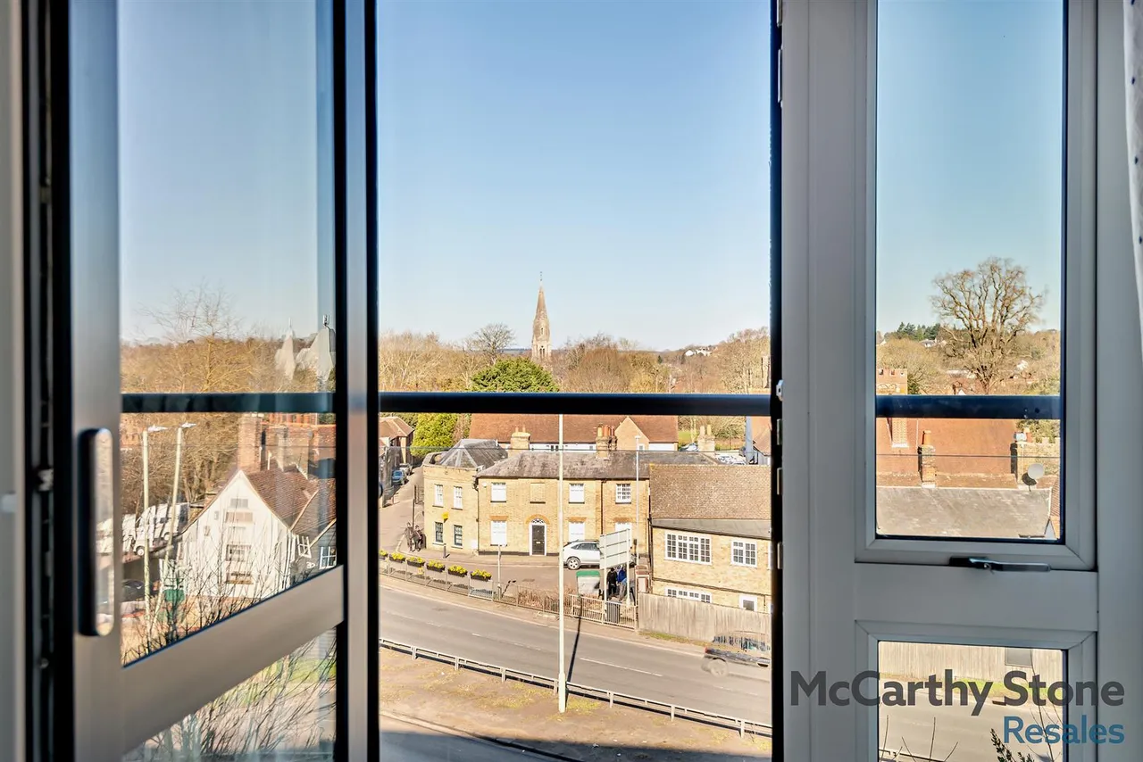 Pegs Lane, Hertford, SG13, photo 5