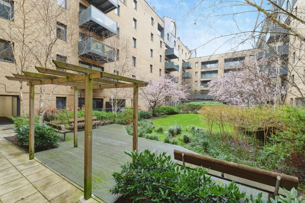 Hoffmans Road, London, E17, photo 19