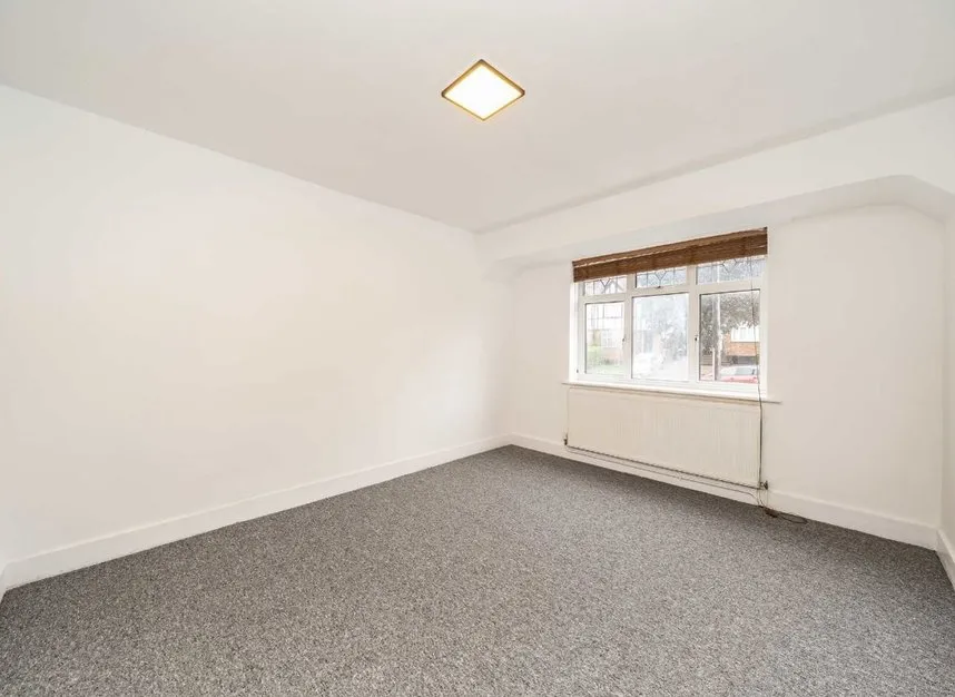 Farm Road, Edgware, HA8, photo 8