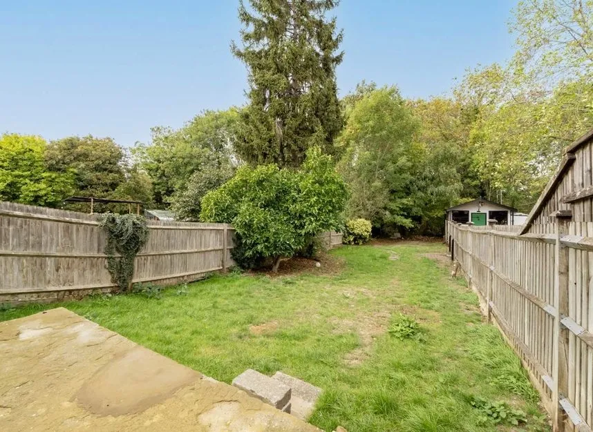 Farm Road, Edgware, HA8, photo 11