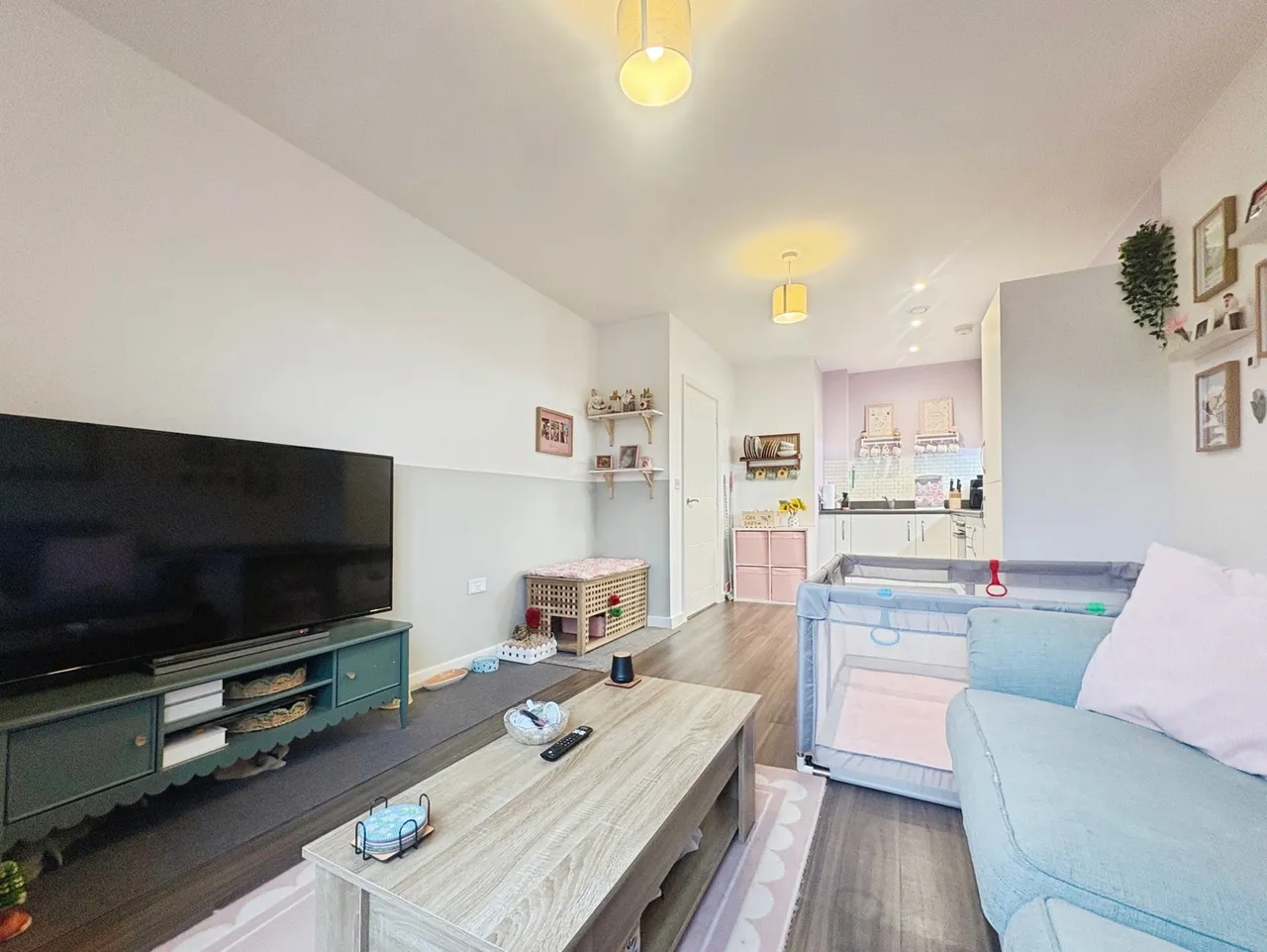 Cambridge Place, Farnham, GU9, photo 7
