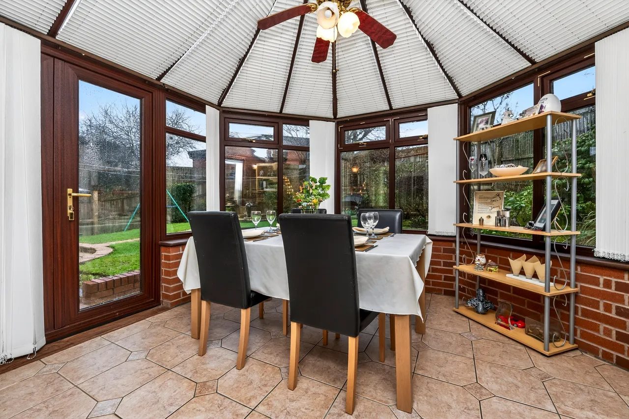 Batsford Close, Redditch, photo 6