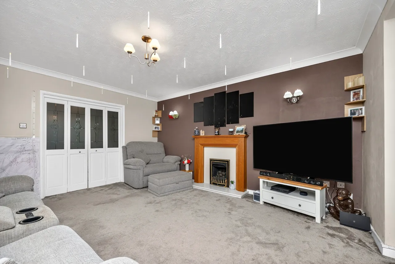 Batsford Close, Redditch, photo 3