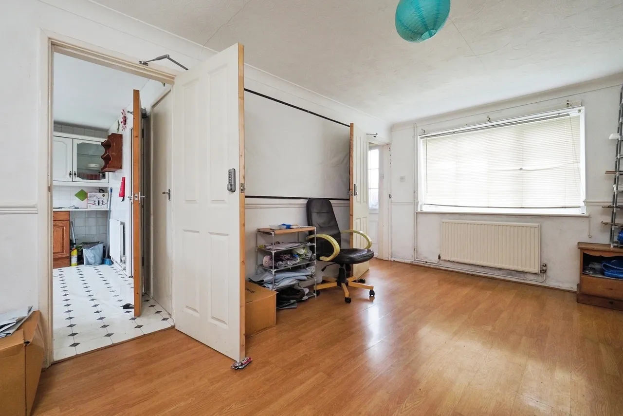 Garton Close, Beeston, Nottingham, Nottinghamshire, NG9, photo 17