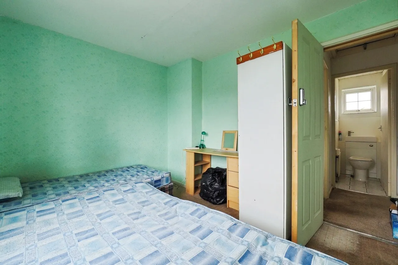 Garton Close, Beeston, Nottingham, Nottinghamshire, NG9, photo 14
