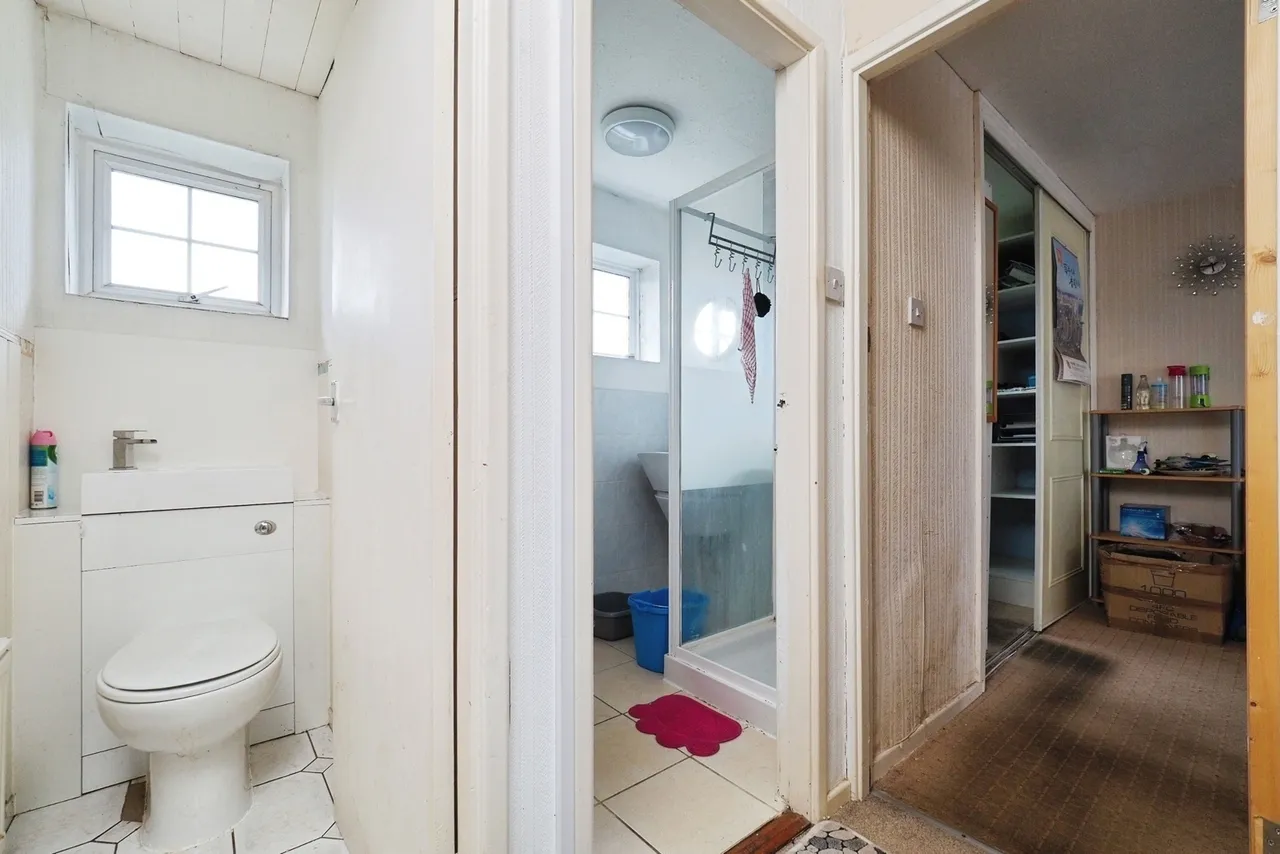 Garton Close, Beeston, Nottingham, Nottinghamshire, NG9, photo 11