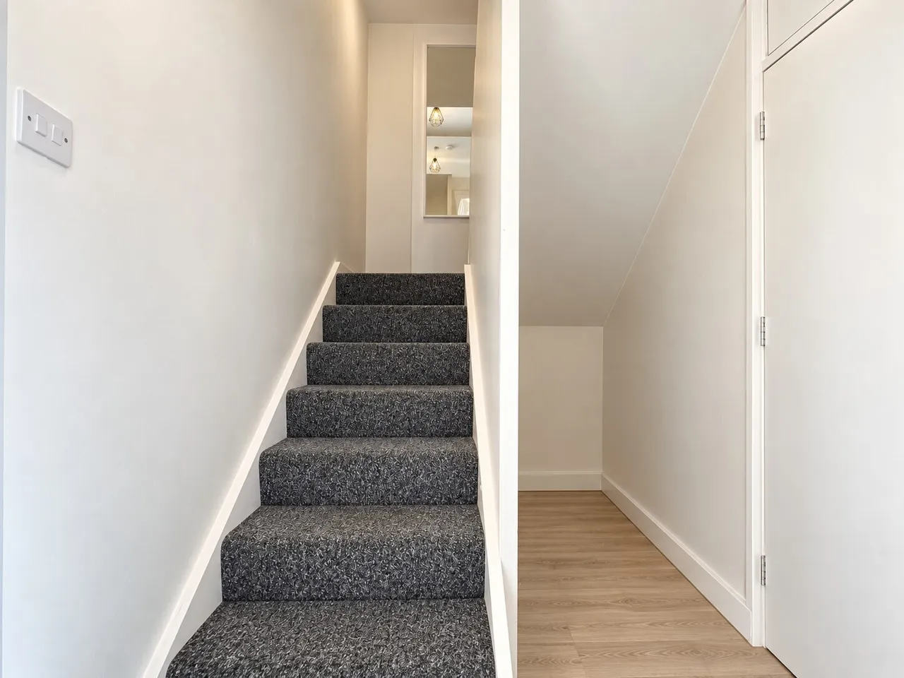 Carey Gardens, London, SW8, photo 6