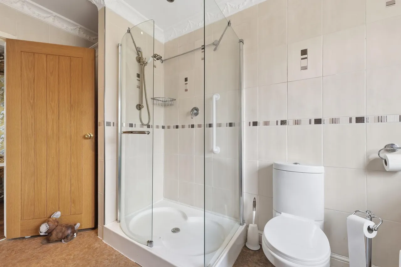 Hesley Bar, Rotherham, S61, photo 28