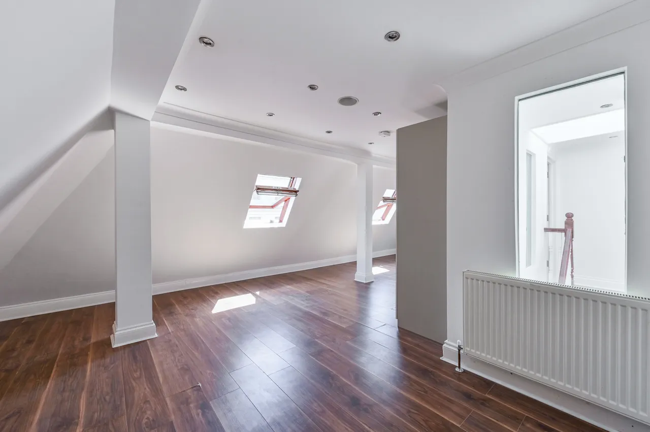 42 Gloucester Square, London, photo 12