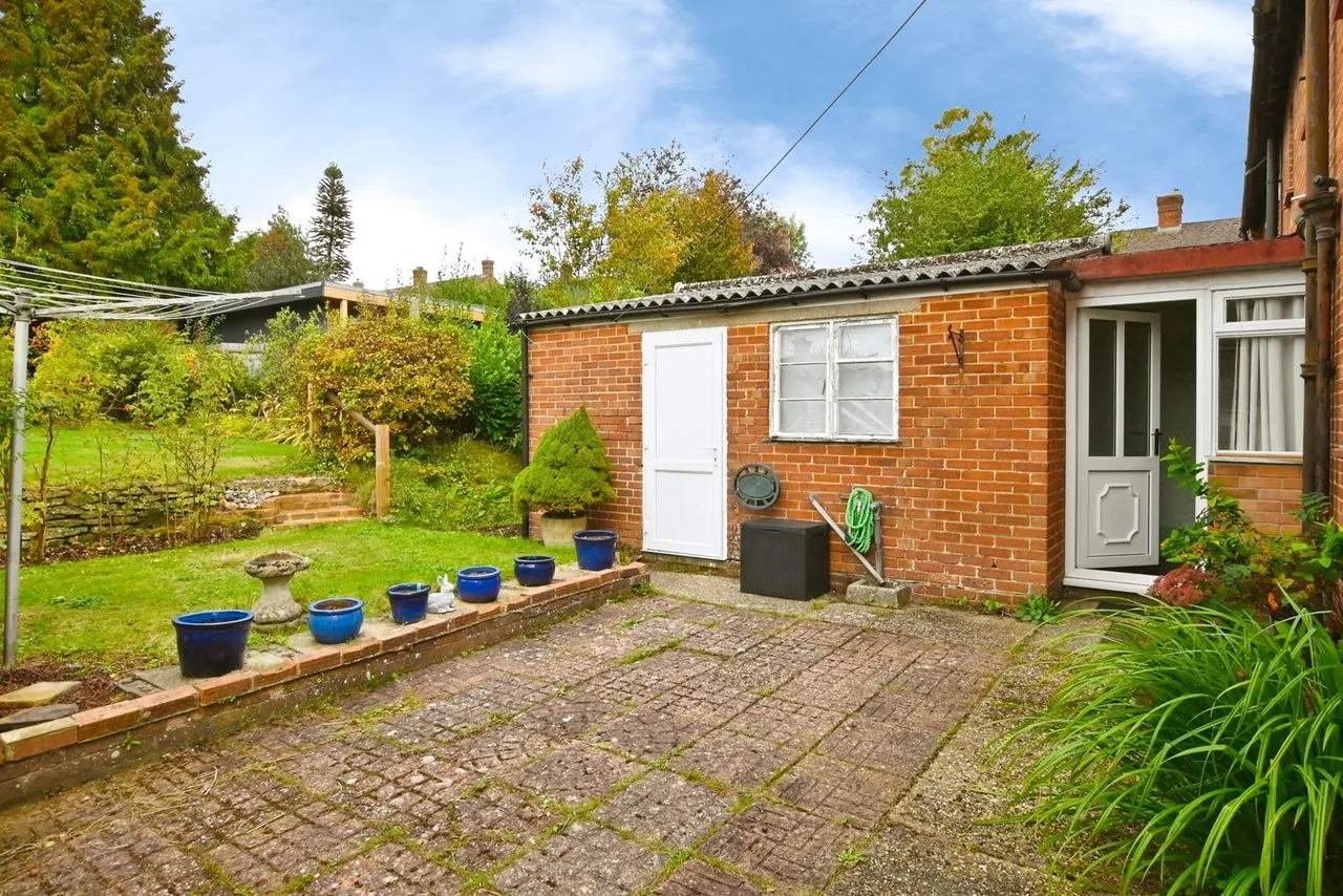 Cowdray Road, Easebourne, GU29, photo 11