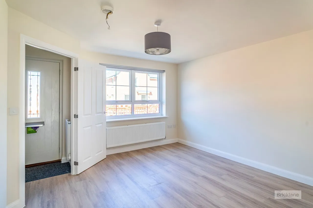 Almond Avenue, Whittlesey, PE7, photo 3