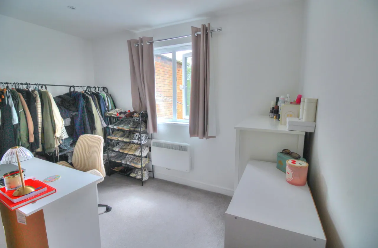 Heather Ridge Arcade, Camberley, GU15, photo 9