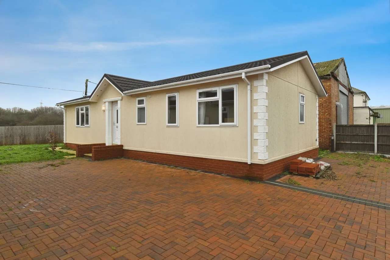 Hawk Hill, Battlesbridge, Wickford, Essex, SS11, photo 15