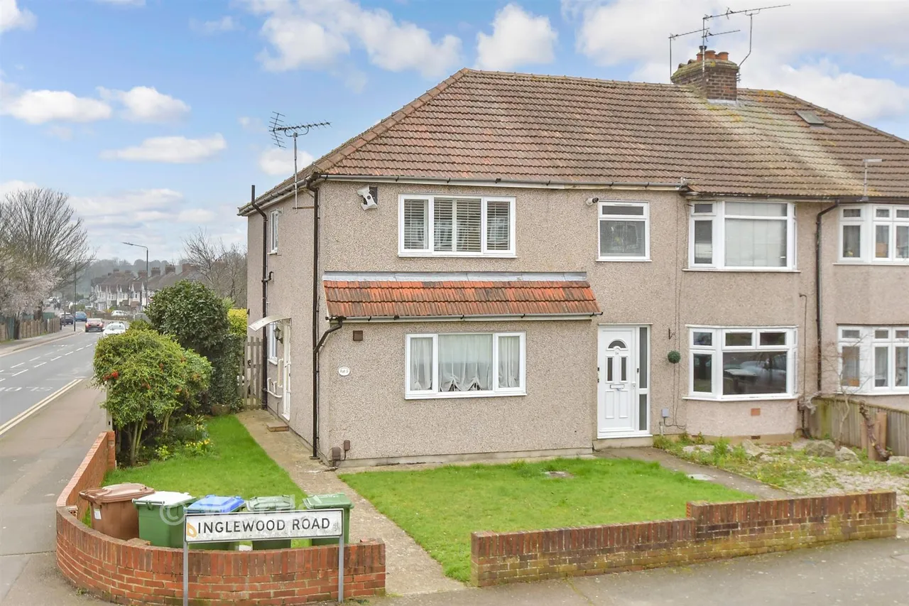 1 bed flat for sale, Inglewood Road, Bexleyheath, DA7