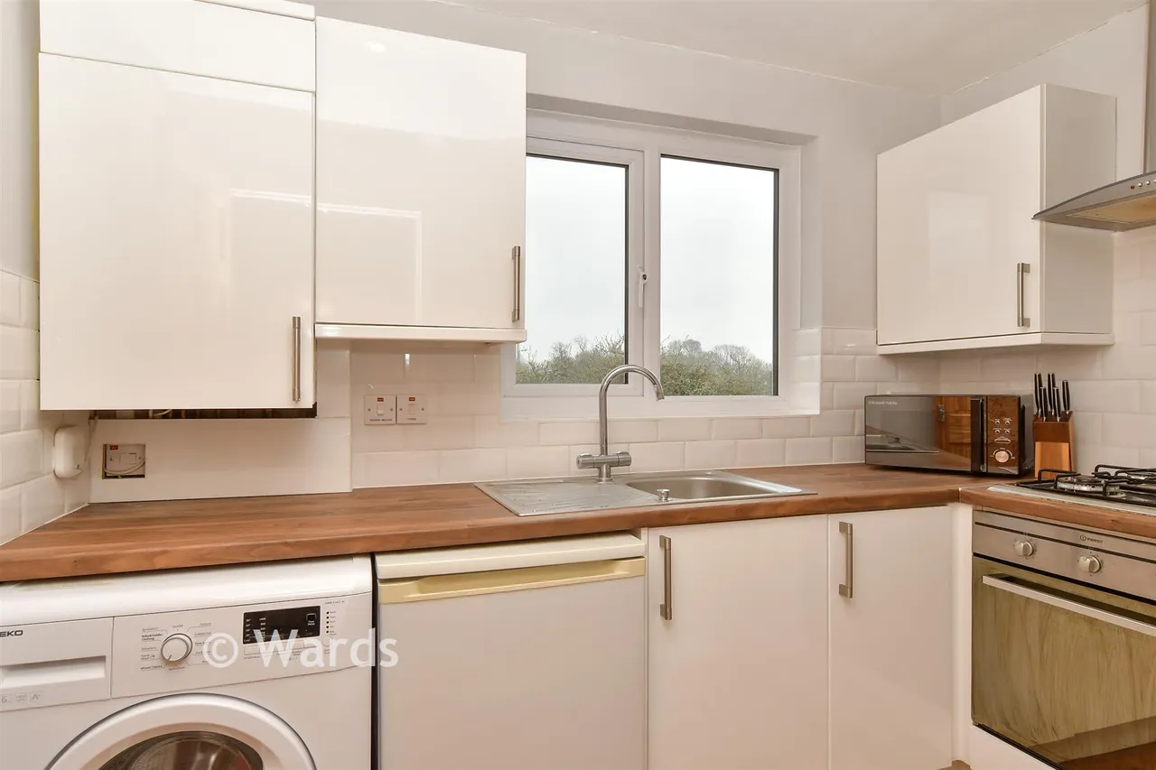 Inglewood Road, Bexleyheath, DA7, photo 2
