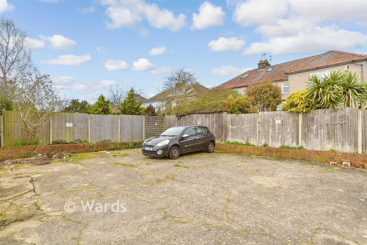 Inglewood Road, Bexleyheath, DA7, photo 8