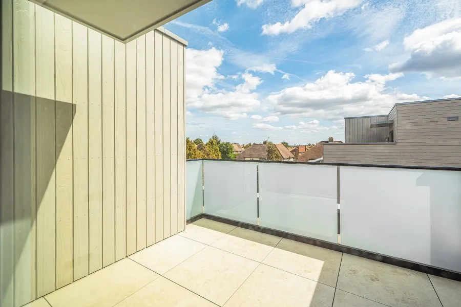 Ransom Close, Chessington, KT9, photo 9
