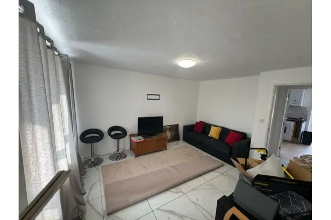 Tayberry Close, Alvaston, Derby, photo 8