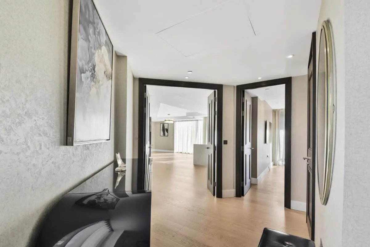 Warwick Lane, London, W14, photo 5