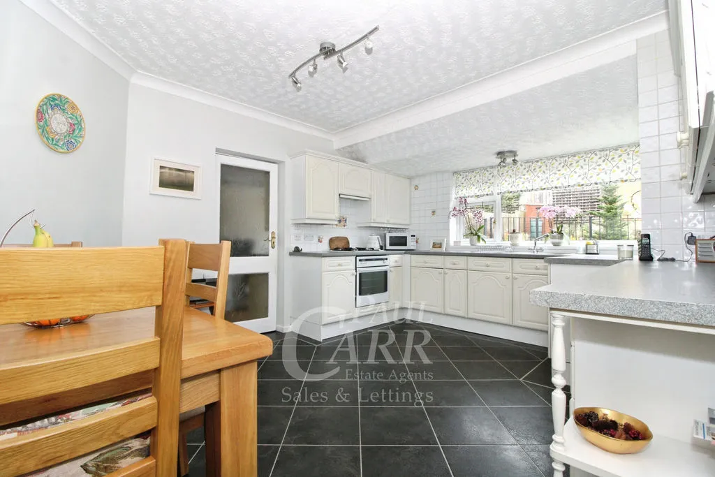 Cartbridge Lane, Rushall, WS4, photo 6