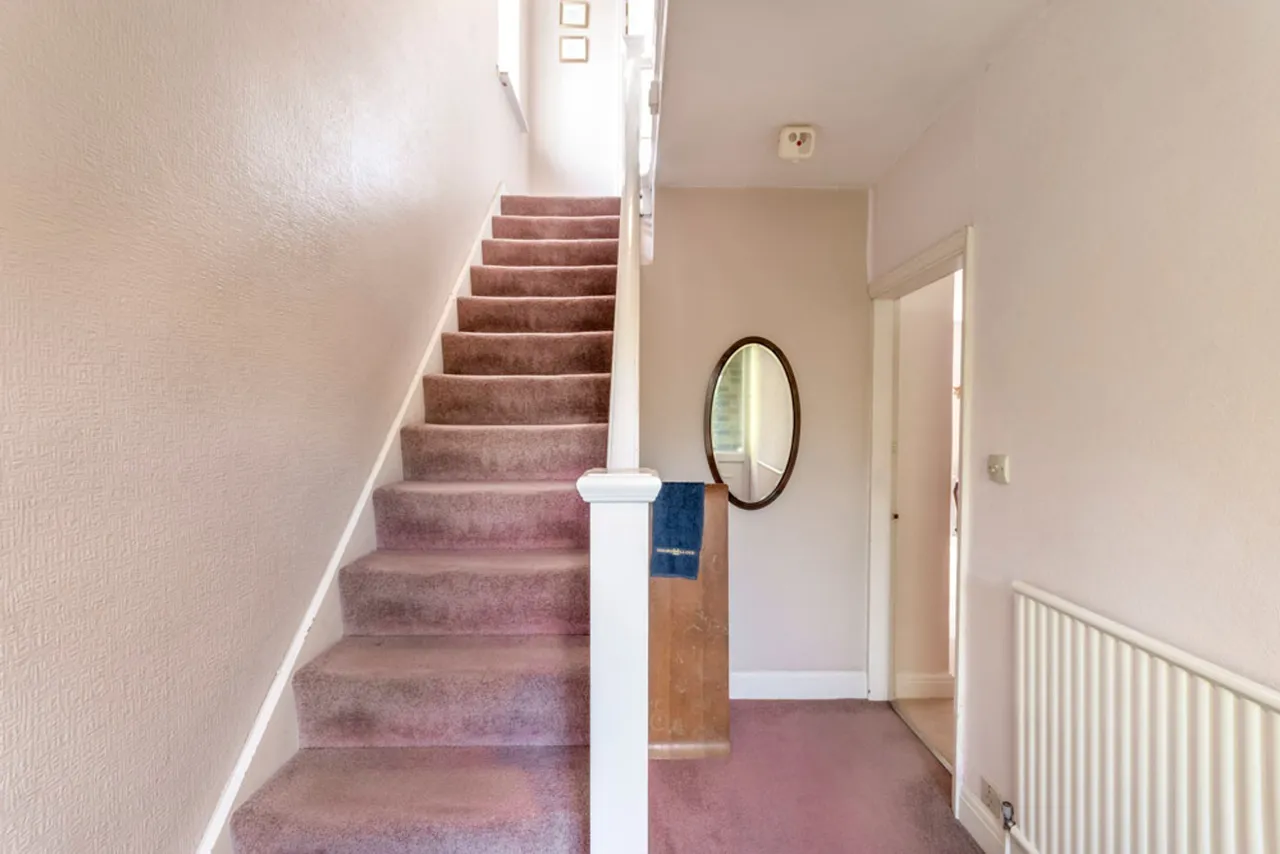 Main Street, Oldcotes, S81, photo 12