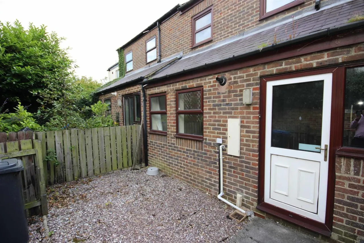 Millbank Court, Back Western Hill, DH1, photo 11