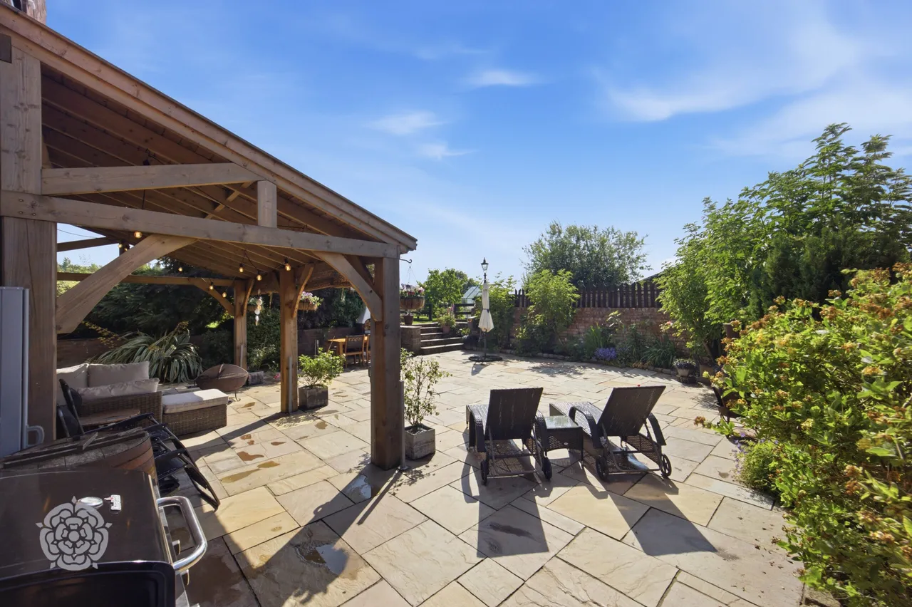 The Red Brick Barn, Coppull Brow Farm Wigan Lane, Coppull, Chorley, PR7 4BW, photo 48