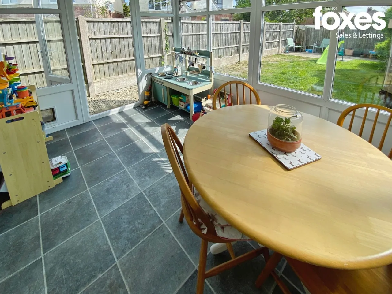 Columbia Gardens, Bournemouth, Dorset, BH10 4FL, photo 27
