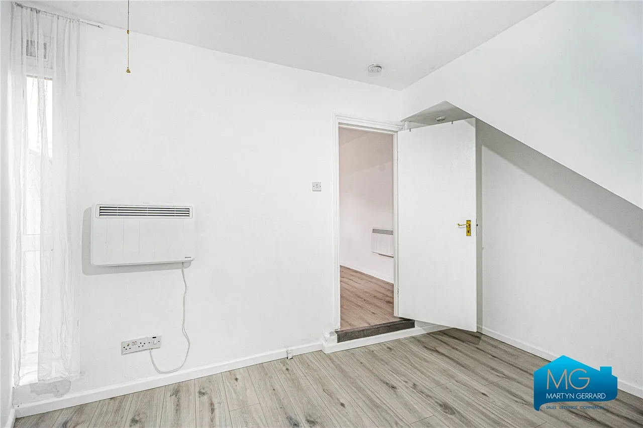 Myddleton Road, London, N22, photo 6