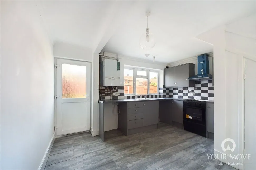 East Oval, Kings Heath, Northampton, NN5, photo 3