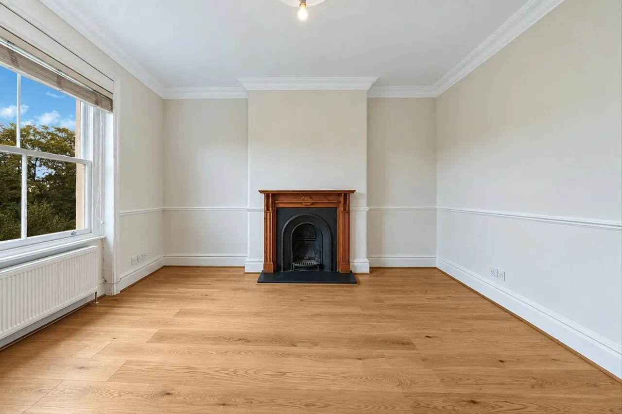 Brondesbury Villas, Kilburn, London, NW6, photo 2