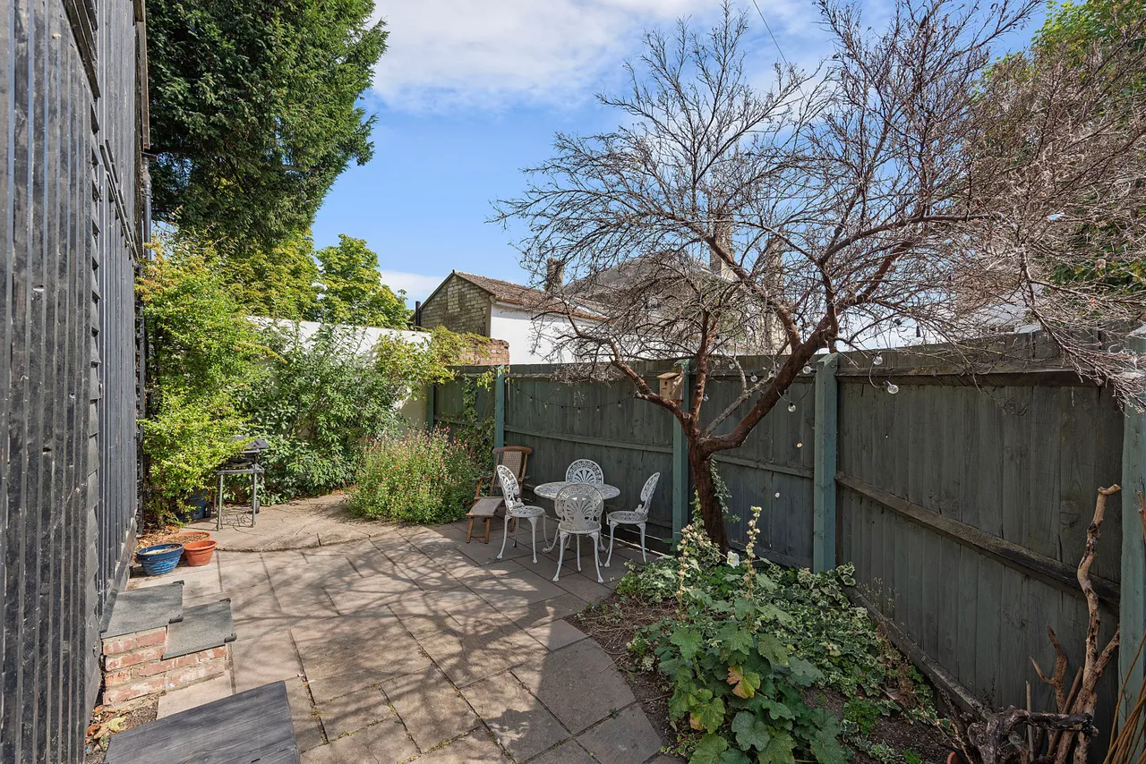 Kneesworth Street, Royston, SG8, photo 15