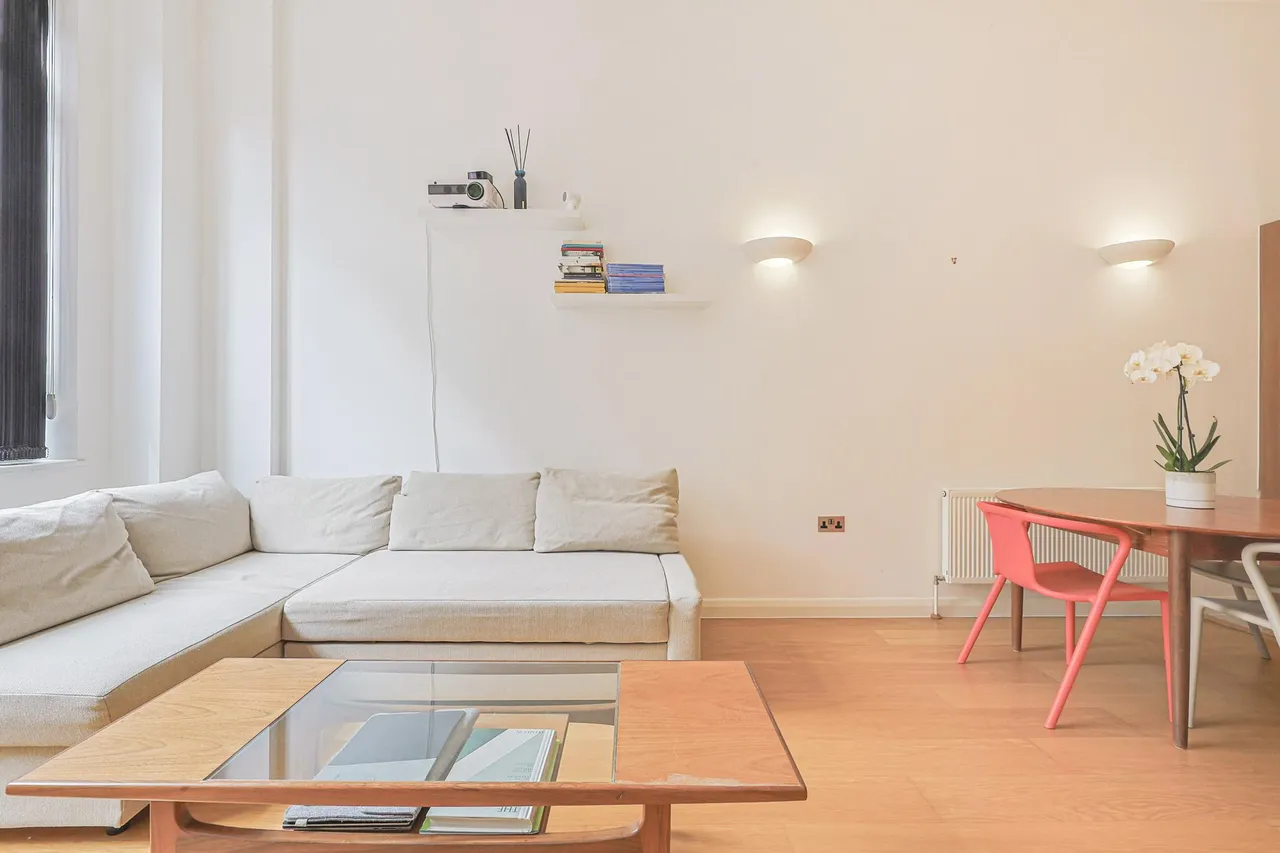 Larden Road, London, W3, photo 8