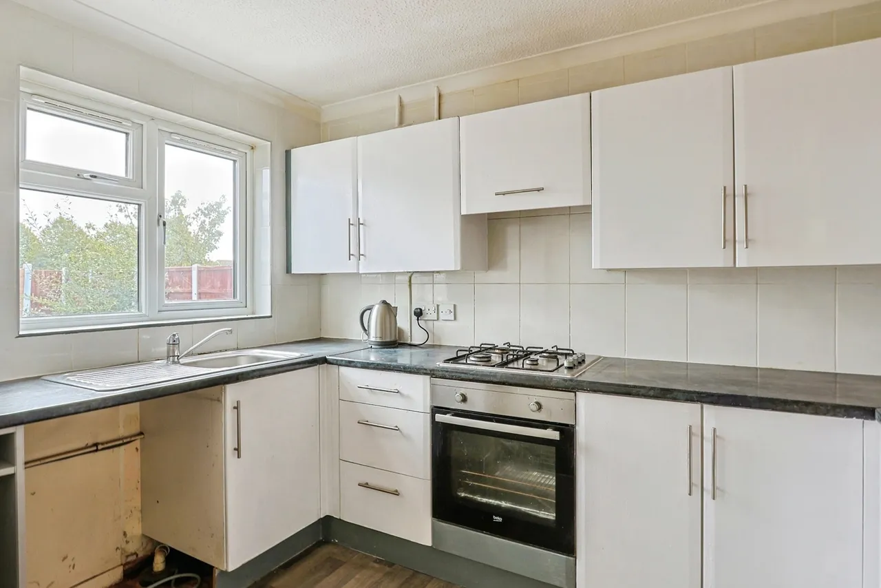 Tarrant Road, Bournemouth, BH9, photo 3
