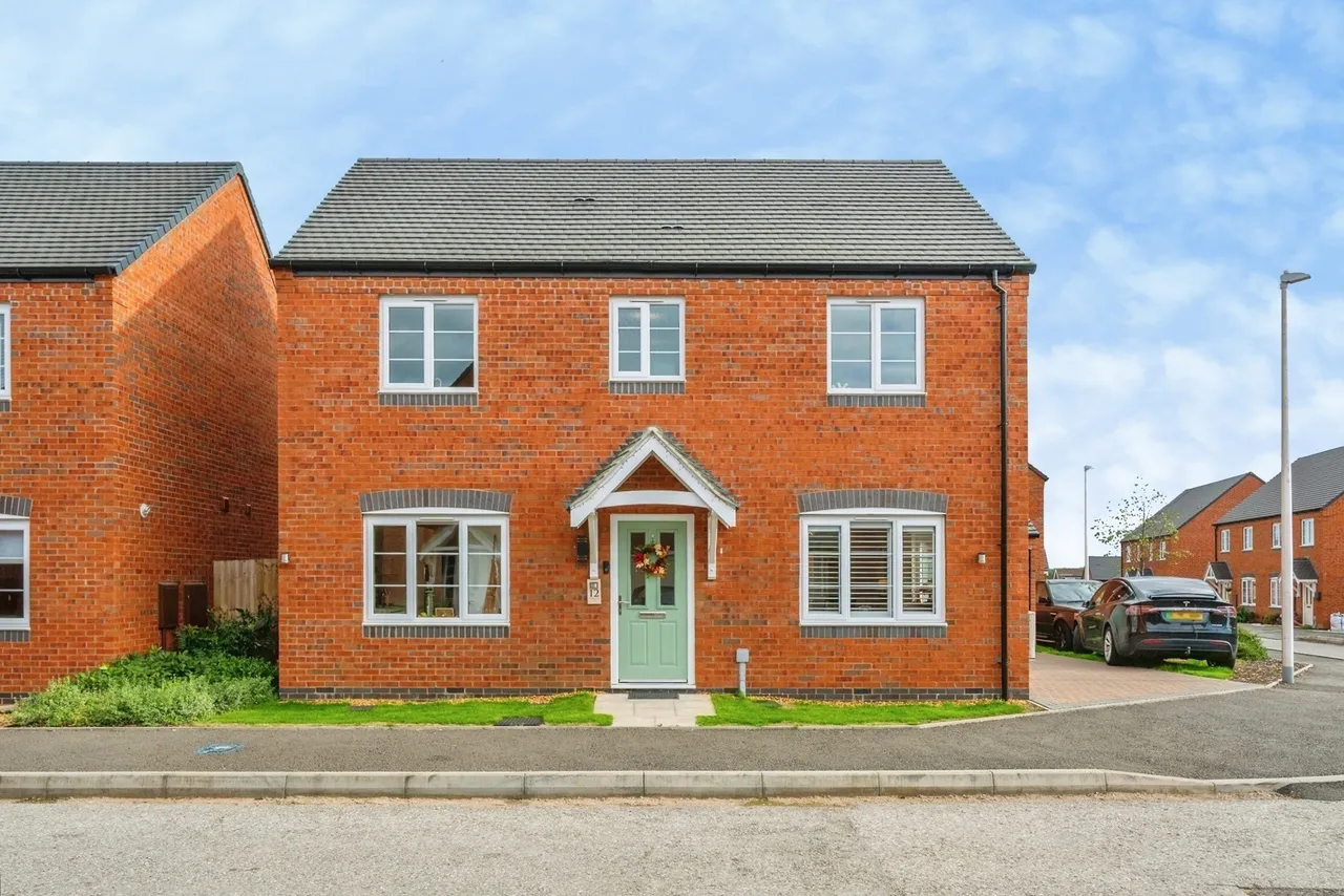 3 bed house for sale — Woodwinds Close, TAMWORTH, Staffordshire, B79