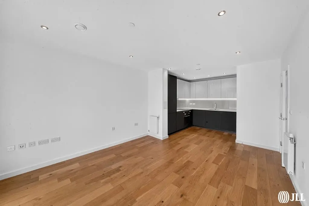 Penny Brookes Street, London, E15, photo 5