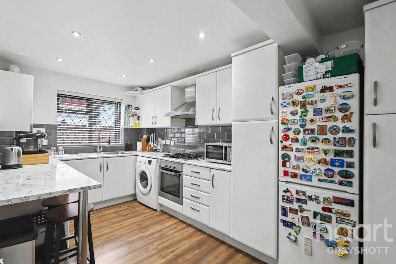 Headley Road, Grayshott, GU26, photo 7