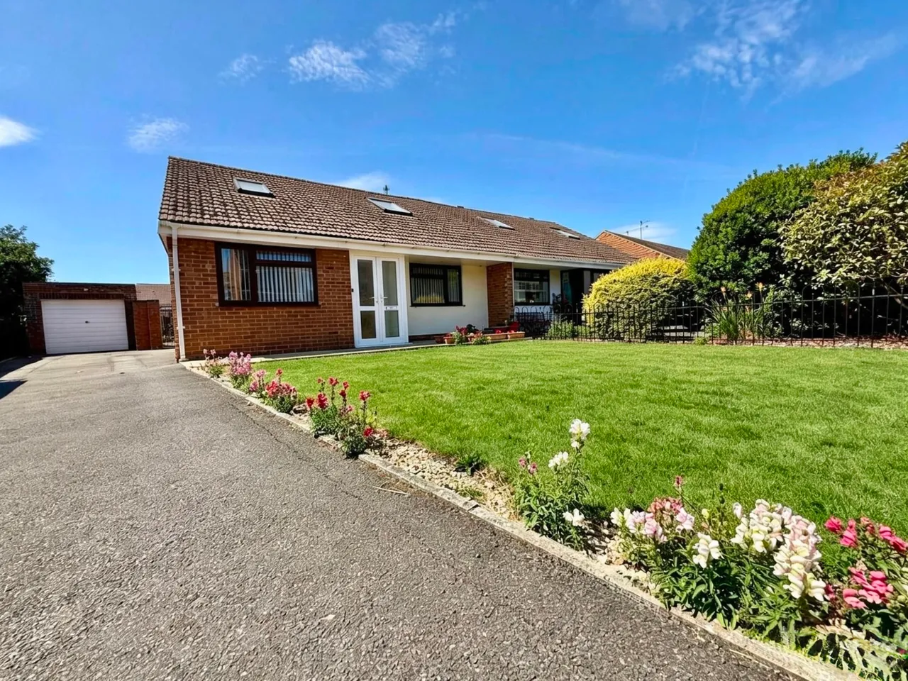 Witham Way, Swindon, Wiltshire, SN2 7NN, photo 5