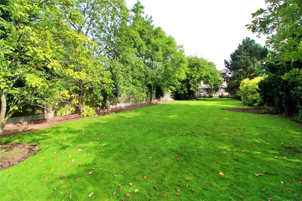 The Orchards, Crossgates, West Yorkshire, LS15, photo 2