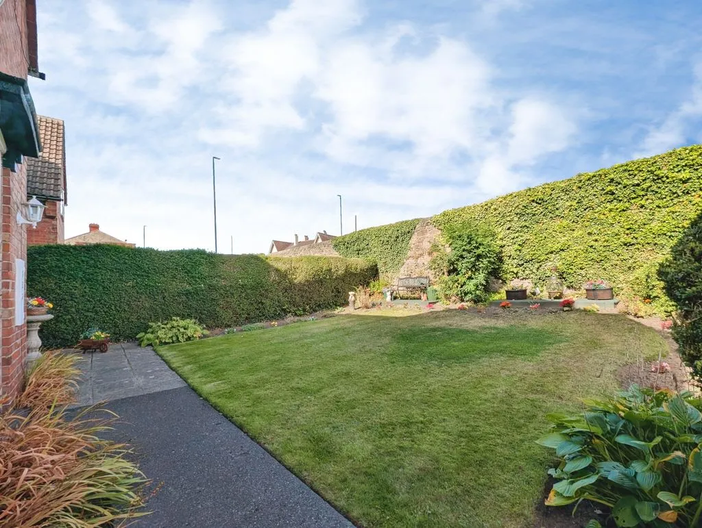 Newcastle Upon Tyne NE15 6PN, NE15, photo 13