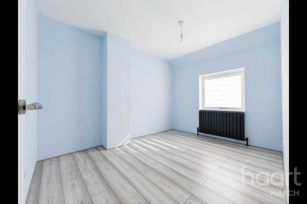 Burnsfield Estate, Chatteris, PE16, photo 13