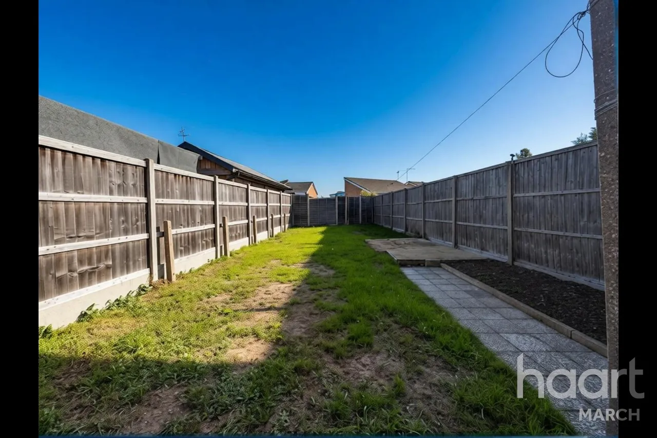Burnsfield Estate, Chatteris, PE16, photo 6